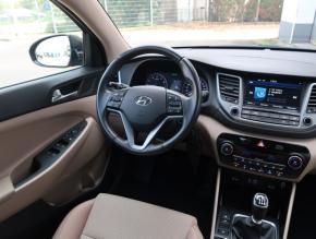 Hyundai Tucson  1.6 T-GDI Trikolor 