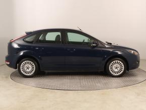 Ford Focus  2.0 16V 