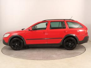 Škoda Octavia  Scout 2.0 TDI . 