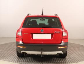 Škoda Octavia  Scout 2.0 TDI . 