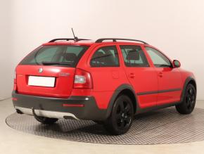 Škoda Octavia  Scout 2.0 TDI . 