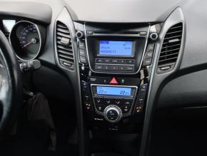 Hyundai i30  1.6 GDI 