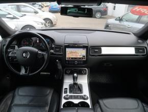 Volkswagen Touareg  3.0 TDI 