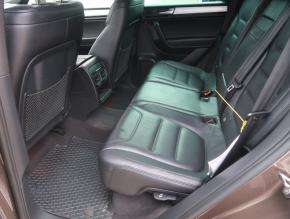 Volkswagen Touareg  3.0 TDI 