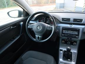 Volkswagen Passat  2.0 TDI 