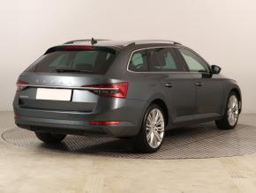 Škoda Superb  2.0 TDI 