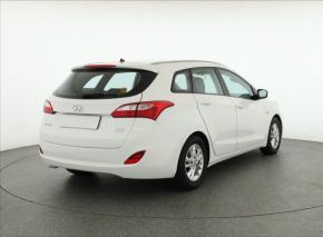 Hyundai i30  1.6 MPI 