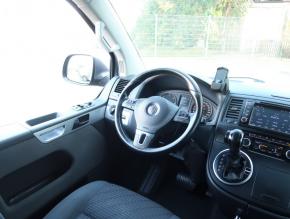 Volkswagen Multivan  2.0 TDI 