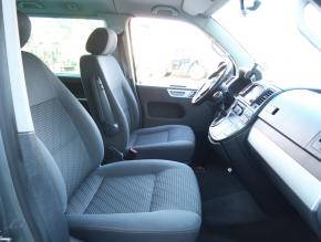 Volkswagen Multivan  2.0 TDI 