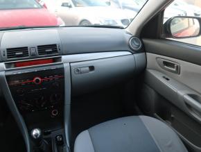 Mazda 3  1.4 