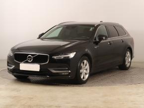 Volvo V90  D3 AWD 