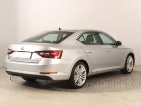 Škoda Superb  2.0 TDI 