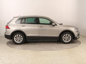 Volkswagen Tiguan  2.0 TDI 