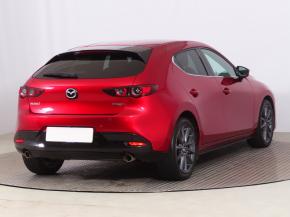 Mazda 3  2.0 Skyactiv-G Revolution 