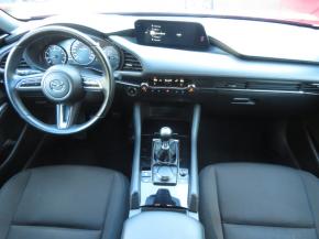 Mazda 3  2.0 Skyactiv-G Revolution 