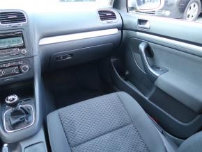 Volkswagen Golf  1.6 