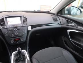 Opel Insignia  2.0 CDTI 