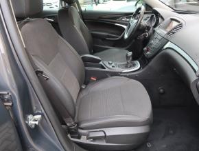 Opel Insignia  2.0 CDTI 