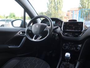 Peugeot 2008  1.2 PureTech 