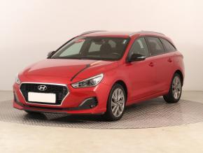 Hyundai i30  1.4 T-GDI 