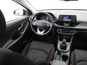 Hyundai i30  1.4 T-GDI 