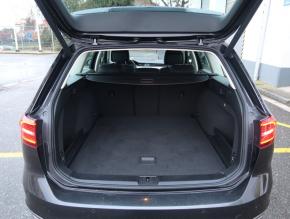 Volkswagen Passat  1.5 TSI 