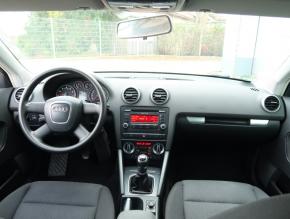 Audi A3  1.6 