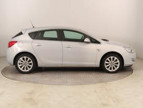 Opel Astra  1.4 T 