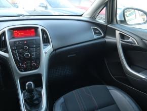 Opel Astra  1.4 T 