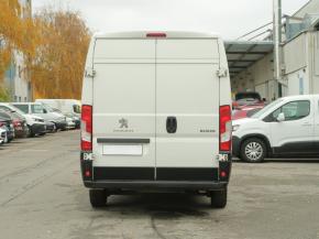 Peugeot Boxer  2.0 BlueHDi 