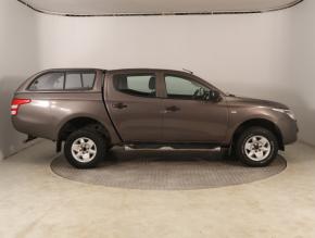 Mitsubishi L200  2.4 DI-D 