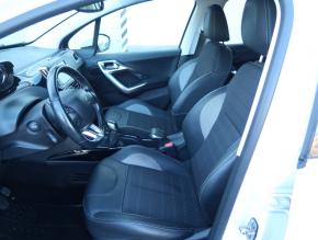 Peugeot 2008  1.2 PureTech Allure 