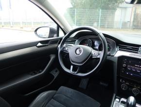 Volkswagen Passat  2.0 TDI R-Line 