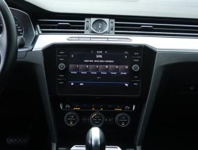 Volkswagen Passat  2.0 TDI R-Line 