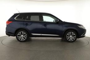 Mitsubishi Outlander  2.2 DI-D 