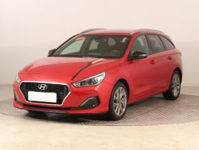 Hyundai i30  1.4 T-GDI 