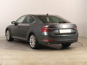 Škoda Superb  2.0 TSI Laurin&Klement 