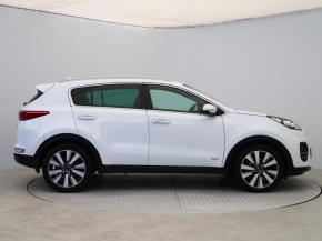 Kia Sportage  2.0 CRDi DeLuxe 