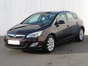 Opel Astra  2.0 CDTI Cosmo 