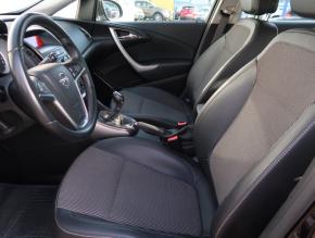 Opel Astra  2.0 CDTI Cosmo 