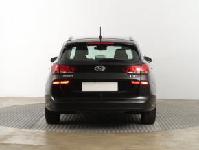 Hyundai i30  1.4 T-GDI 