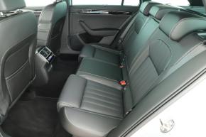 Škoda Superb  2.0 TDI Laurin&Klement 