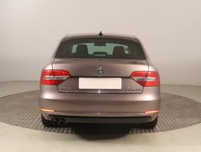 Škoda Superb  2.0 TDI 