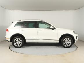 Volkswagen Touareg  3.0 TDI 