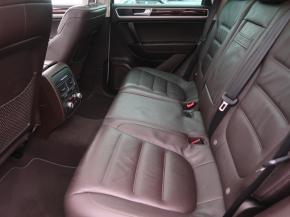 Volkswagen Touareg  3.0 TDI 