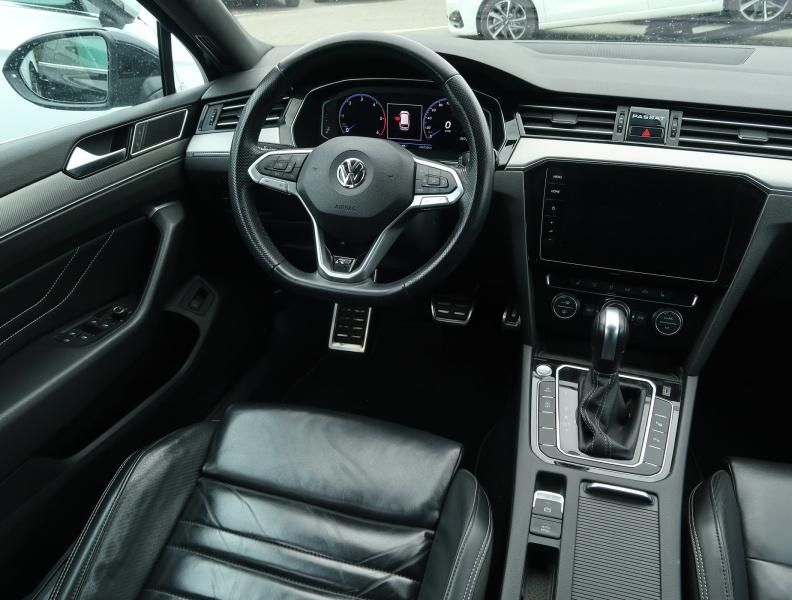 Volkswagen Passat  2.0 TDI R-Line