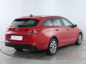 Hyundai i30  1.4 T-GDI 