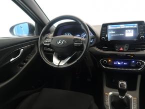 Hyundai i30  1.4 T-GDI 