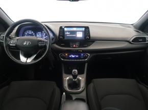 Hyundai i30  1.4 T-GDI 