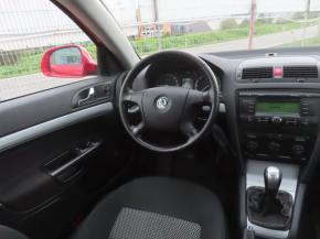 Škoda Octavia  Scout 2.0 TDI 